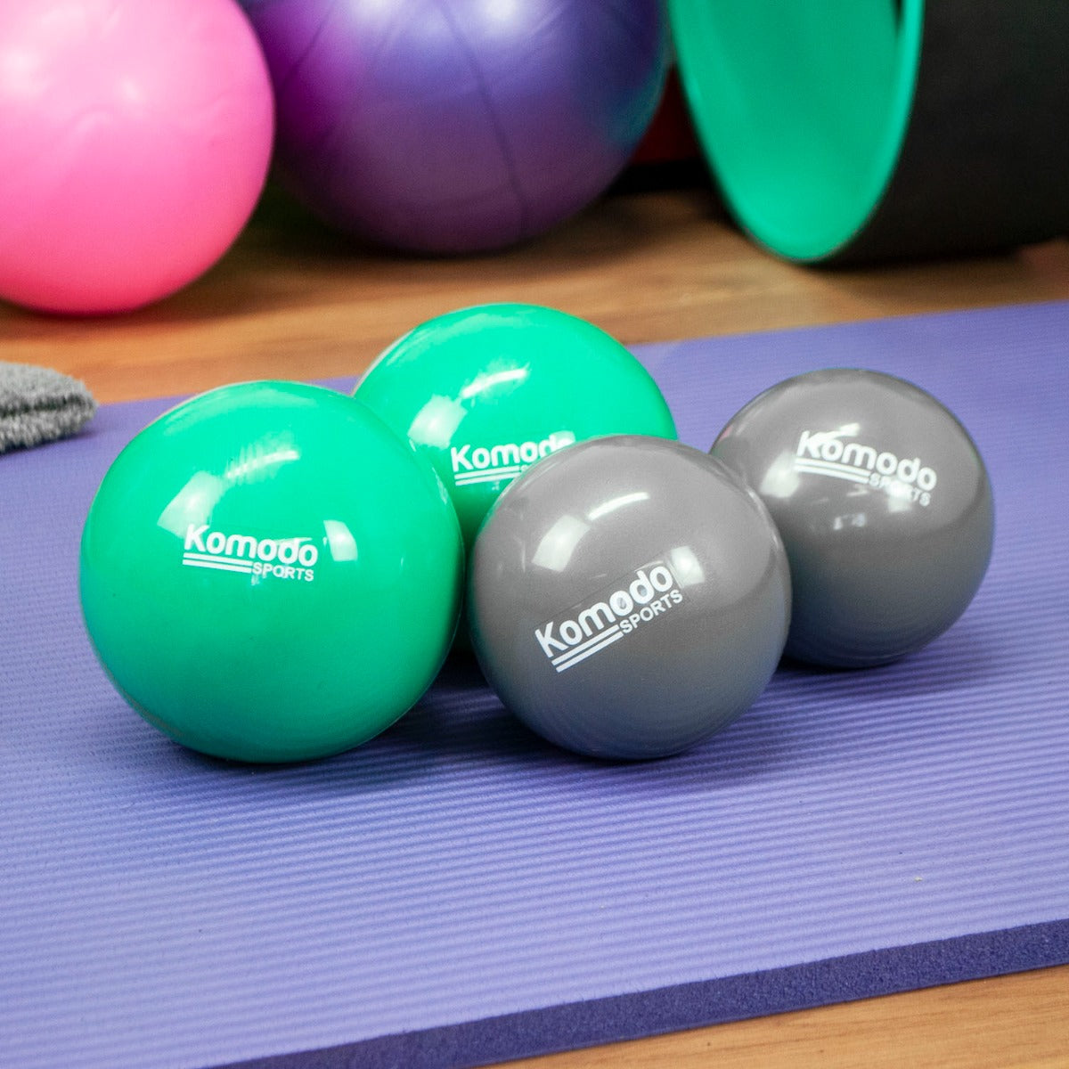 Green Weighted Toning Balls - 2x 1.5kg